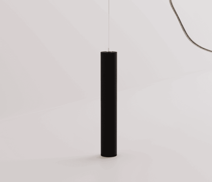 Luminaria colgante Glass Tensor de Insòlit, diseñada para iluminar con elegancia y sofisticación. Esta lámpara pendant combina la ligereza del diseño con la funcionalidad, gracias a su estructura fabricada con tubo de cristal estriado y tubo de acero, suspendida del techo mediante un tensor que garantiza estabilidad con un peso en el suelo. Glass Tensor ofrece una luz regulable con dimmer integrado que crea una iluminación difusa y envolvente, ideal para proyectos de iluminación personalizada, iluminación a medida, iluminación de diseño, luxury lighting y lighting design. Su diseño contemporáneo y estructura elegante la convierten en una pieza clave para hoteles, grandes salones, oficinas y residencias exclusivas que buscan una lámpara de suspensión sofisticada y totalmente personalizable. Perfecta para crear ambientes cálidos y exclusivos, Glass Tensor destaca dentro del sector de las lamparas de diseño, iluminación de alta calidad, iluminación difusa de cristal, iluminación de suspensión y productos premium de Insòlit, aportando funcionalidad y estética a cualquier espacio. Glass Tensor pendant lamp by Insòlit is designed to illuminate with elegance and sophistication. This pendant lamp combines lightweight design with functionality, featuring a structure made of ribbed glass tubing and steel tubing, suspended from the ceiling by a tension cable that ensures stability with a weighted base on the floor. Glass Tensor offers dimmable lighting with an integrated dimmer, creating diffuse and immersive illumination ideal for personalized lighting, bespoke lighting, lighting design, luxury lighting, and high-end lighting projects. Its contemporary design and elegant structure make it a key piece for hotels, large halls, offices, and exclusive residences seeking a sophisticated and fully customizable suspension lamp. Perfect for creating warm, exclusive atmospheres, Glass Tensor stands out in the designer lamps, high-quality lighting, diffuse crystal lighting, suspension lighting, and premium products sector by Insòlit, delivering both functionality and aesthetics to any space.